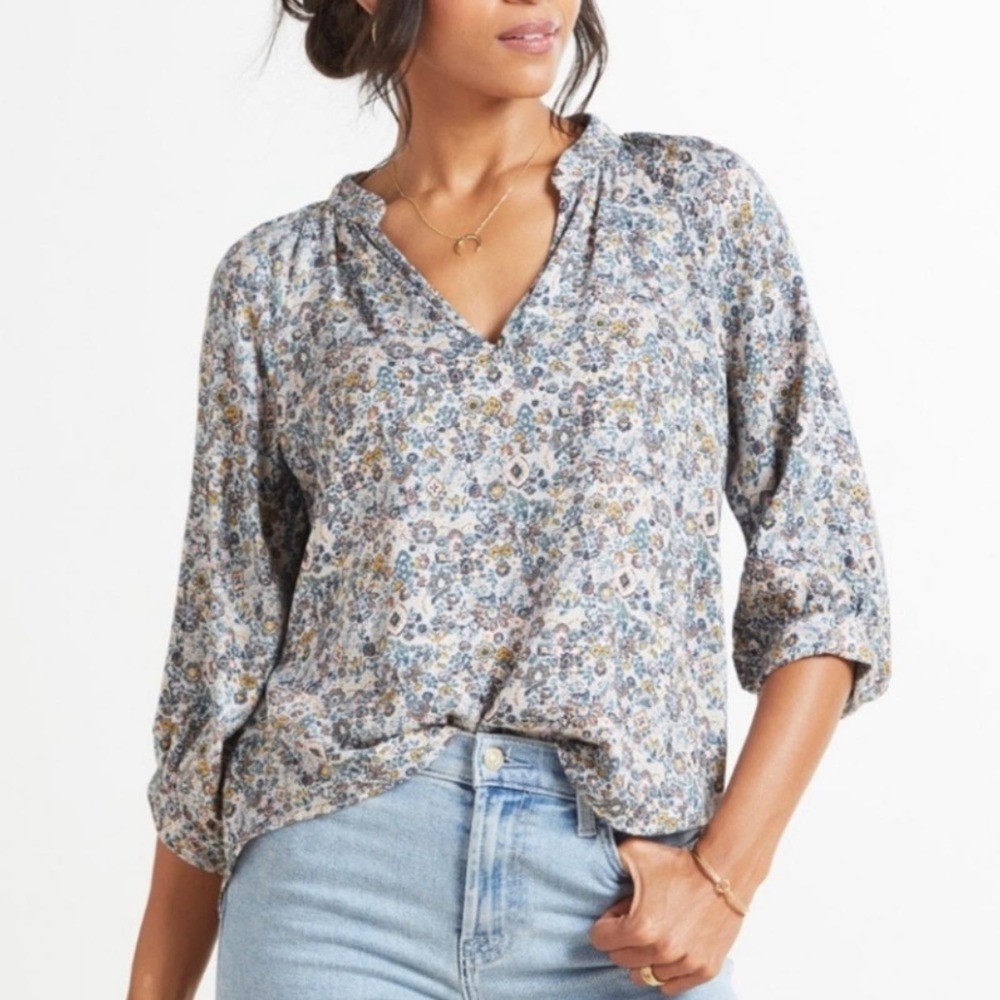 Evereve Floral Blouse - Blue and Yellow